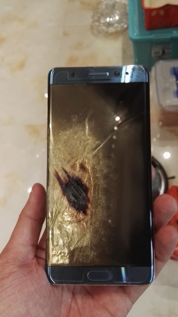 中国发生首例三星Note 7手机爆炸事件(图5)